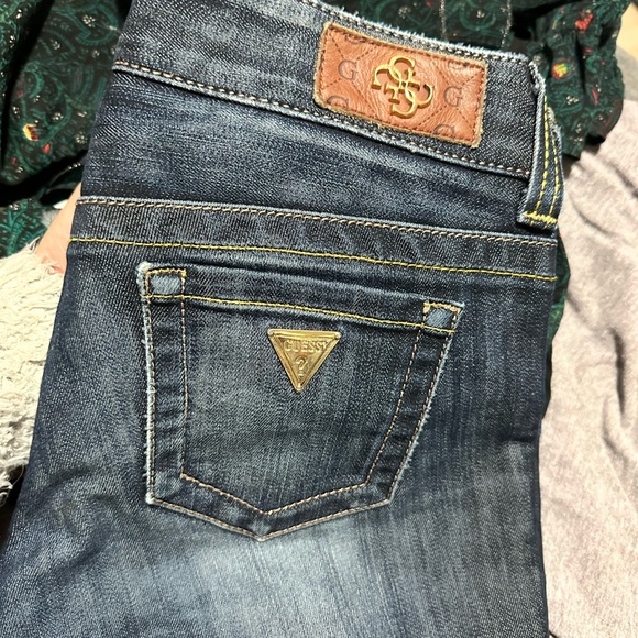 Size 2 Womens Jeans - Picture 5 of 6